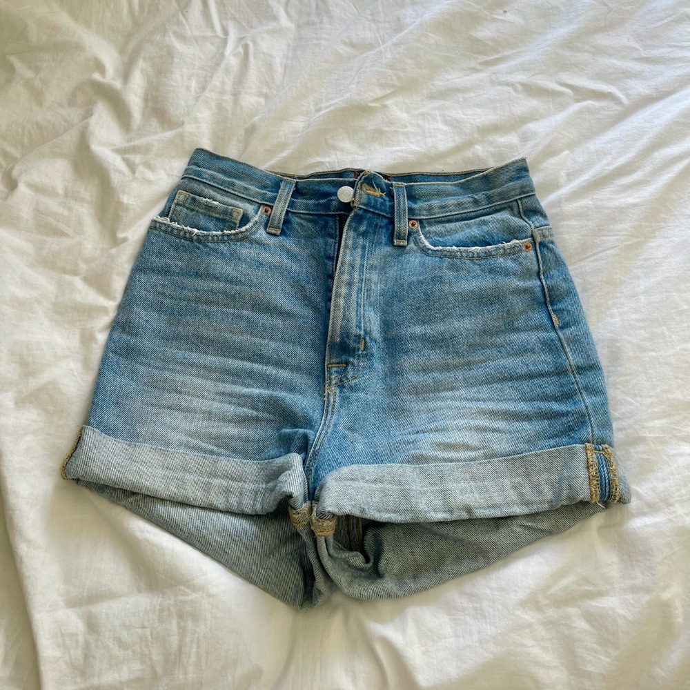 Urban Outfitters BDG Mom Jeans Size 24
